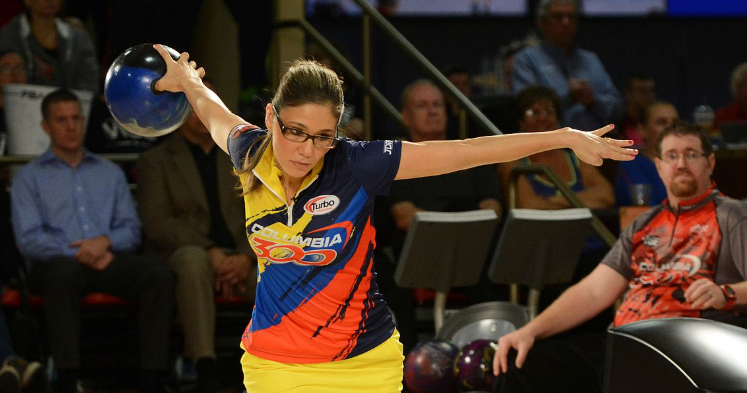 Clara Guerrero competing on the bowling lanes